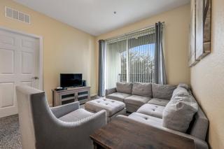 IS3-303 - 3BR apartment with Resort access - 7