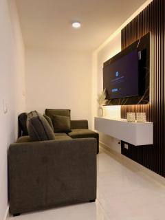 Seaside Romantic Retreat - 4