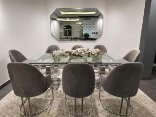 Exclusive and centrally located house in Residencial Las Hadas - 3