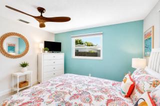 Private Pool 10 Min to Siesta Key 3BR Home - 8