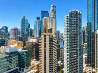 Luxury Stay in Brisbane Skytower by Stylish Stays - 7