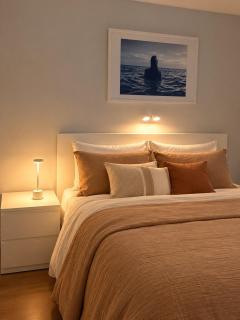 Modern escape where comfort meets refined luxury - 9