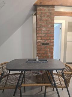 Niagara Falls Home - Private Deck - Quick Walk to Falls - King Suite - 6