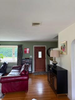 Cozy Northport Cape for Extended Stay, 2 Bedrooms - 5