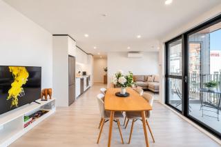 Central 1BR - Bath BBQ & Full Kitchen - 1