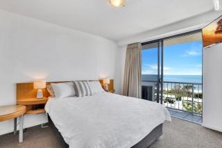87 Catalina 2 - Cotton Tree - 2