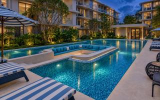 Bellevue Beachfront Spacious Studio with city view by TVC - 8