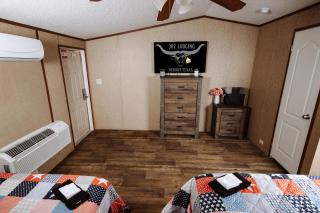 302 Lodging - 2