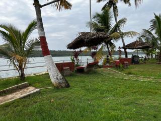 Lake Homes - 4