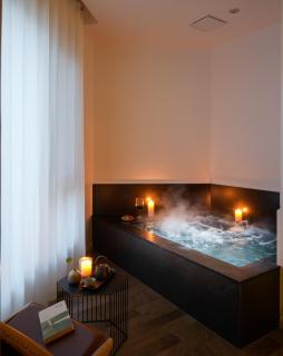 Xinyue Suying Hot Spring Holiday Hotel - 2