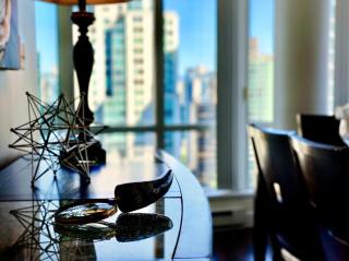 Stylish 3BR in the Heart of Downtown - Incredible Views - 8