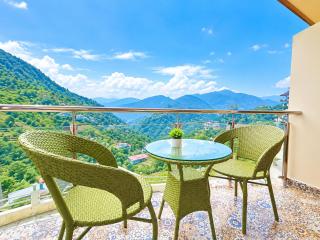 Elite Royal Comfort Residency & Suites - 2