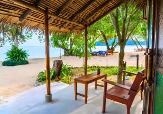 The Tropical Beach Resort - 6
