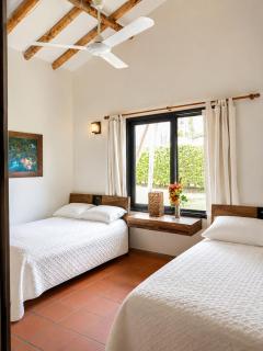 Villa Guaduales Private Pool, Jacuzzi and Bamboo Views - 6
