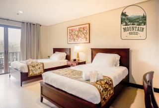 Mountain Breeze Getaway - 0