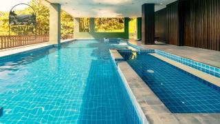 Mountain Breeze Getaway - 2