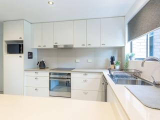 Unit 1, 15 Cotton Tree Pde - 4