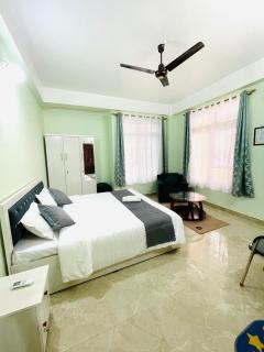 Eight Harmony Suite - 3