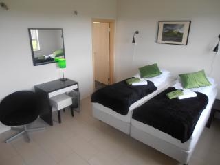 Giljur Guesthouse - 1