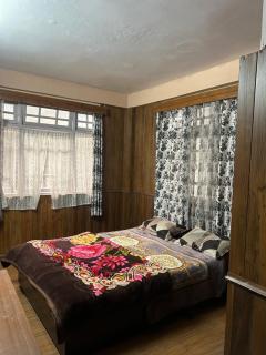 VELOURA Hills HOMESTAY - 6