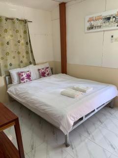 K Khan Private Garden Home - Chiang Khan Walking Street - 1
