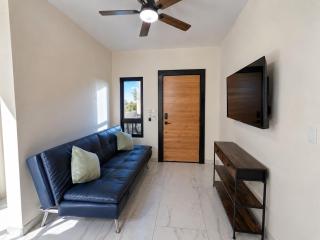 Modern Apartment with Gated Parking Near Border - 5