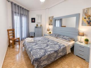 NEW Sunshine Apartment with pool - 4