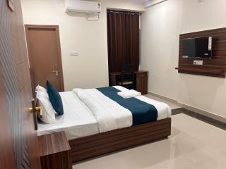 Dumzy Living - 2