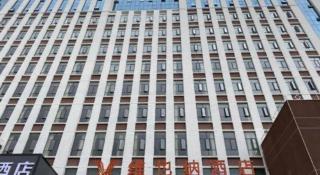 Vienna Hotel Lincang New Asia Pacific Times Square - 4
