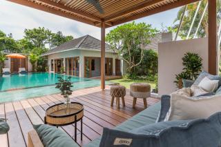 5 bedrooms villa 400m Berawa beach 12m Pool ! - 0