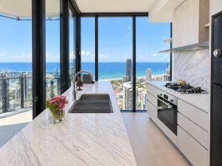 Blue Horizon Broadbeach Sky Escape - 6