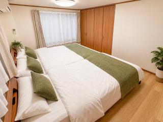 Near skytree direct ueno asakusa,,baby bed,baby chair - 8