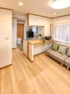 Near skytree direct ueno asakusa,,baby bed,baby chair - 3