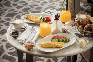 Hotel The Queens Head, City Centre - 1 Minute from New Delhi Railway Station & 5 Minute from Connaught Place - 5