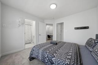 3BHK Peaceful Spacious Close to Airport - 1