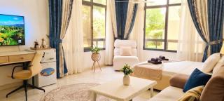 Jumeirah Beach Villa - 0