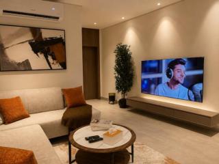 Park Towers Executive 1Bed Apartment F10 Islamabad - 8