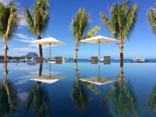 Latitude Luxury Seafront Complex - 1
