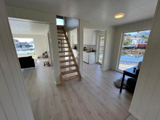 Aurora Bay Villa Lofoten 罗弗敦极光湾海景顶层别墅 - Sund - 1