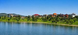 Kaliba Beach - Rutsiro - 1