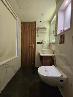 Hotel Grand Plaza - Near New Delhi Railway Station And Connaught Place - By M S Hospitality - 3
