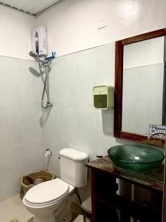 KMJ SUITES - 8