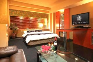 HOTEL the ROOMS - Couple's Hotel - 5