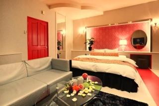 HOTEL the ROOMS - Couple's Hotel - 4