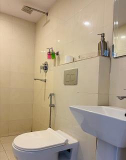 Hotel Gulmohar - 4