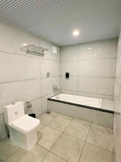Orange Sky Inn - 2