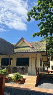 Sea Breeze Bungalow - 9
