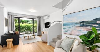 Tropical Paradise Retreat 2BR - 3
