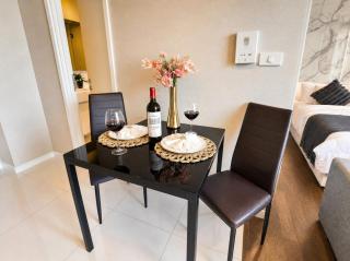 Cozy 1BR with sofa bed - Infinity Pool Sathorn - 3