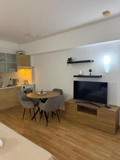 Palatino Studio Apartment Near Beach - 9
